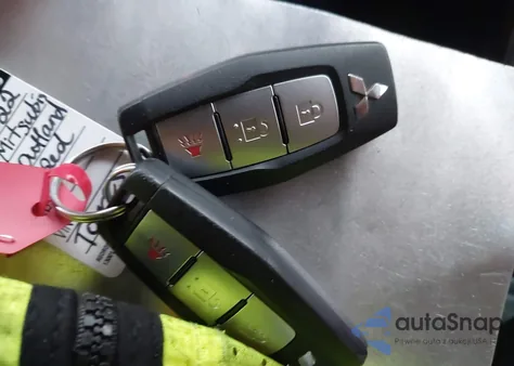 2022 Mitsubishi Outlander Es 2.5 2Wd z USA, uszkodzony, nr VIN JA4J3TA84NZ002588